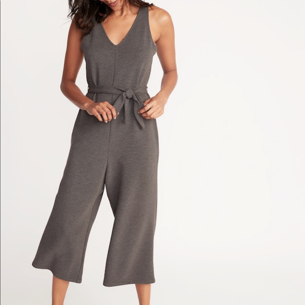 Old navy texture ponte knit tie waist jumpsuit